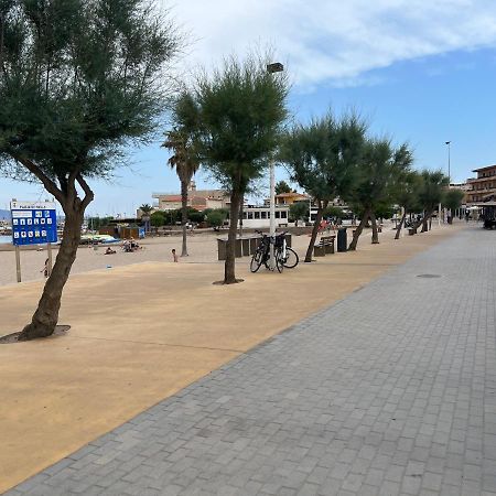 Apartamento En La Playa. Free Parking. Free Wifi L' Escala Luaran gambar